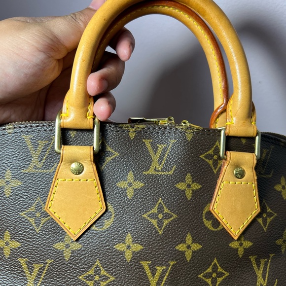 Sold on IG ❣️❣️❣️Alma pm - Picture 9 of 16